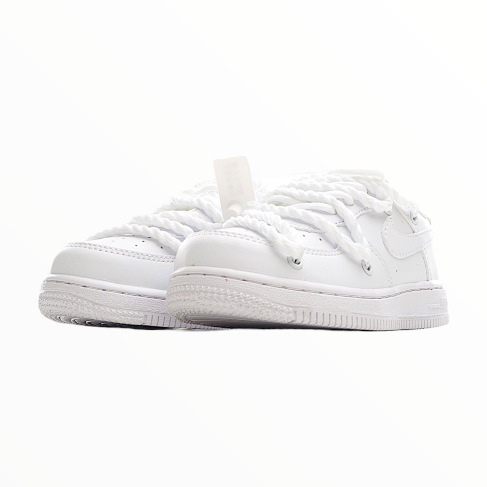 Cocaine white sneaks
