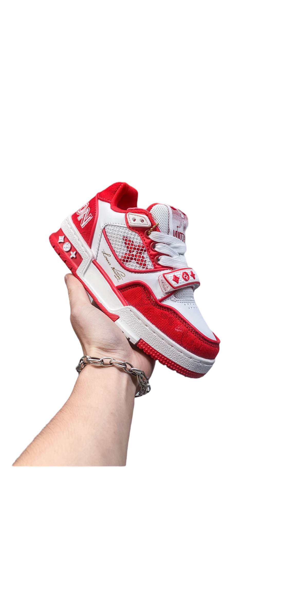 TRAINERS