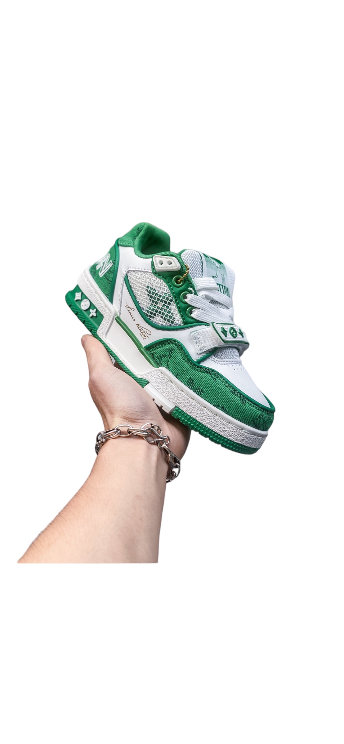 TRAINERS